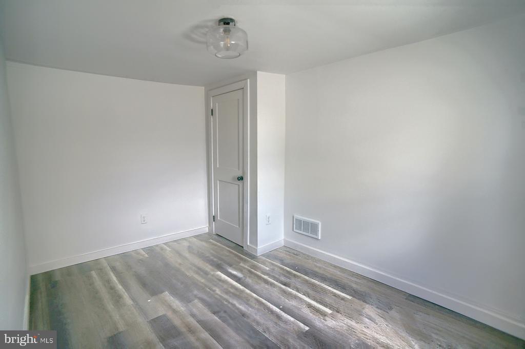 2138 Penn St