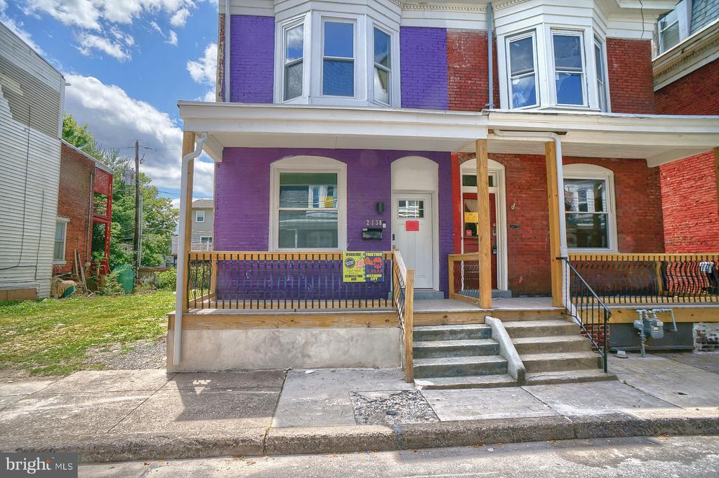 2138 Penn St