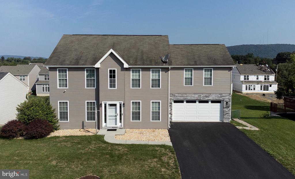 1804 Driftstone Dr