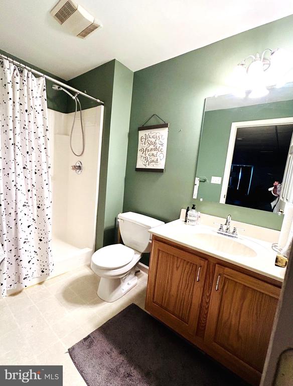 1804 Driftstone Dr