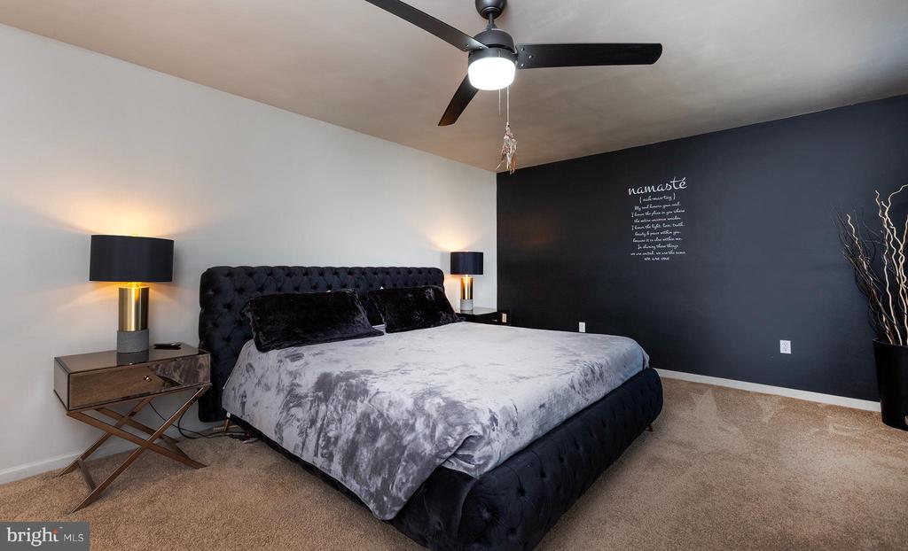 1804 Driftstone Dr