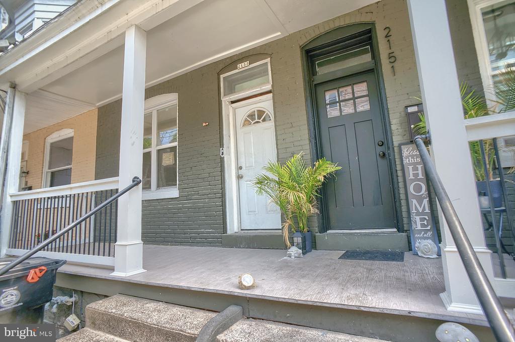 2153 Penn St