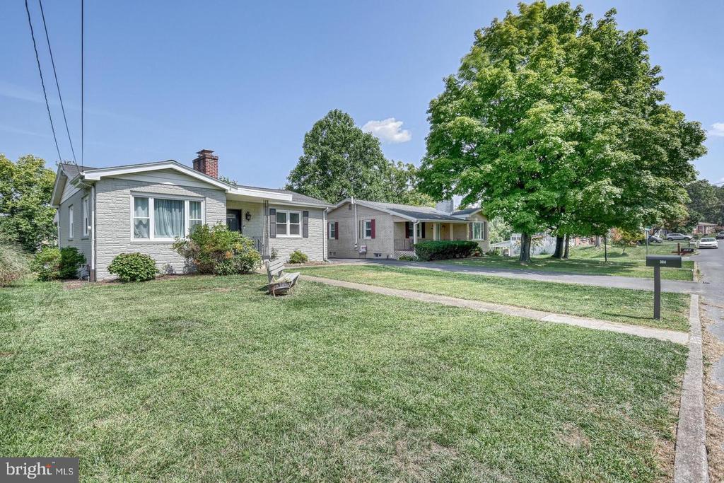 3614 Colonial Rd