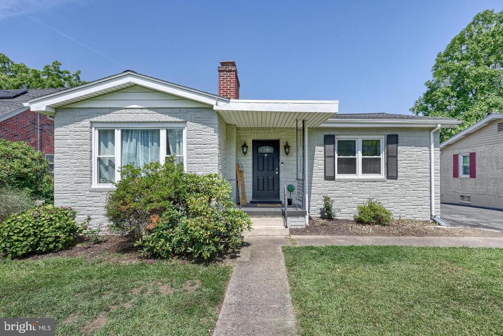 3614 Colonial Rd