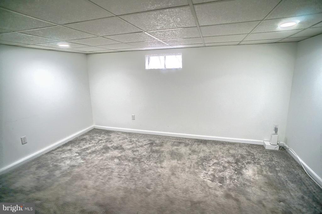 3614 Colonial Rd