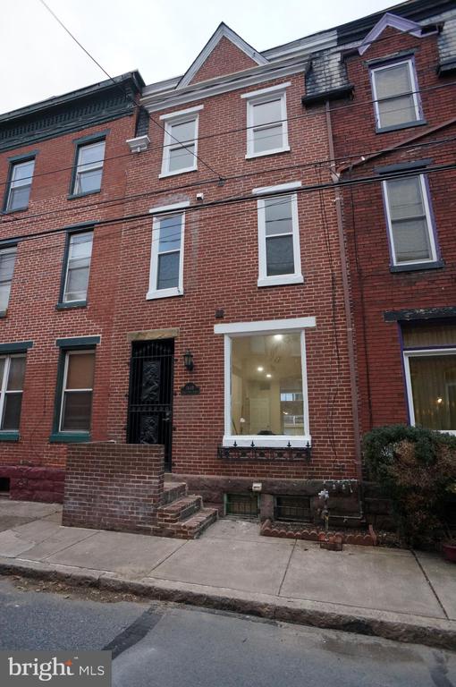 1618 Susquehanna St