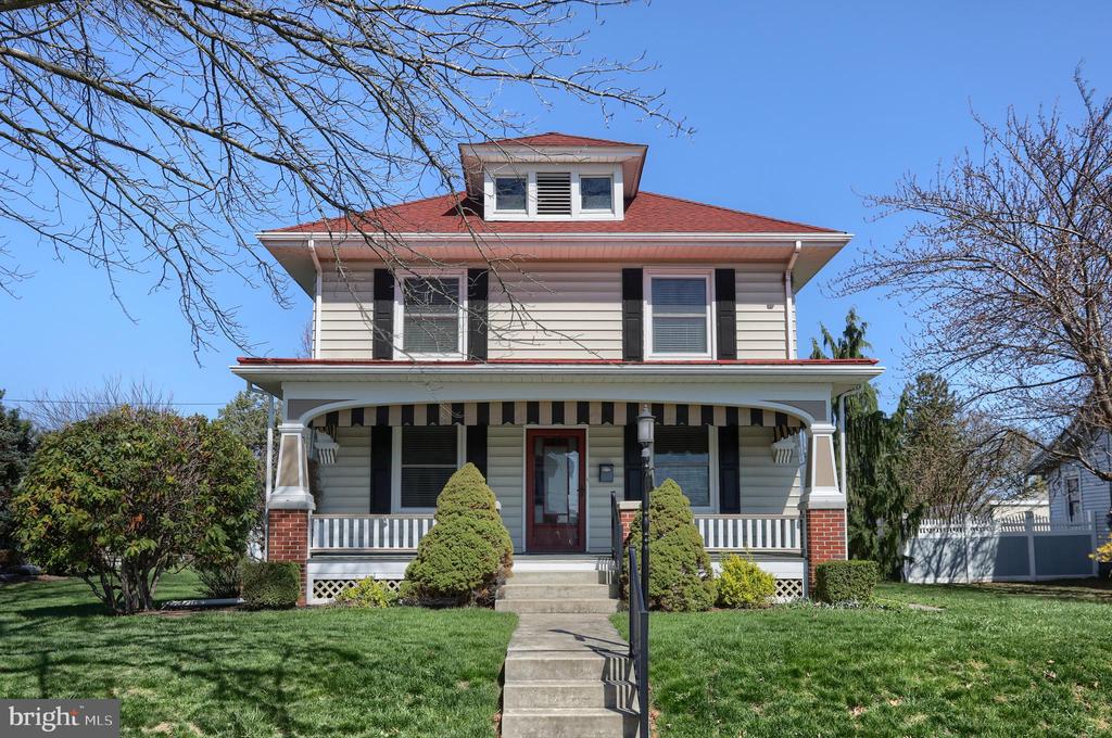1311 Harding Ave