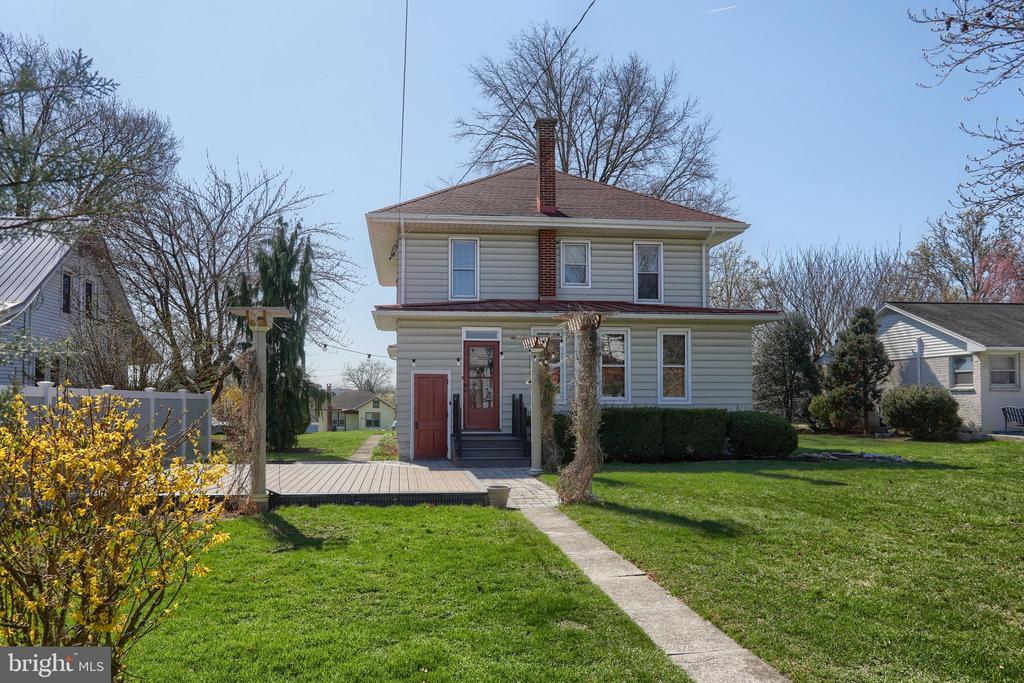 1311 Harding Ave