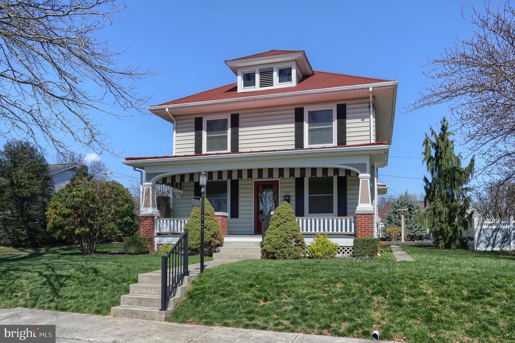 1311 Harding Ave