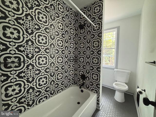 2111 Penn St