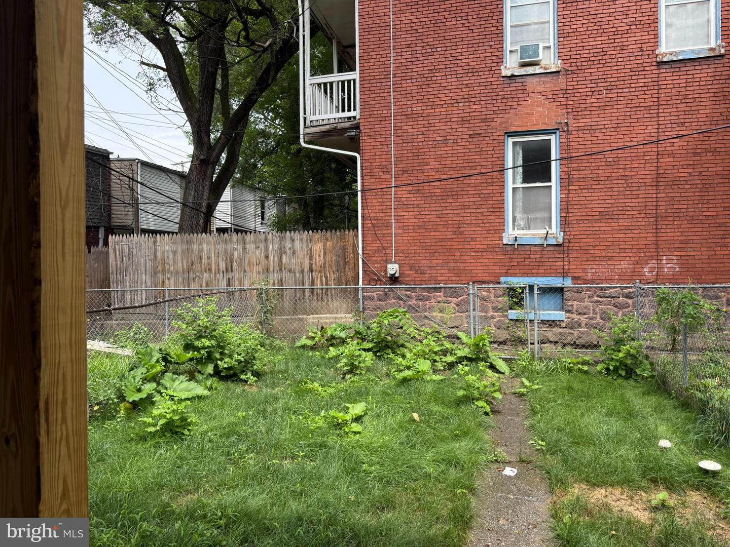 111 N 17th St