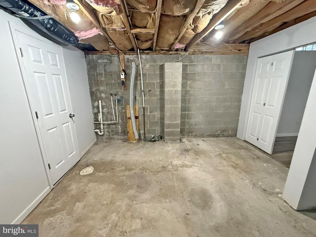 1316 EDGEMONT ROAD