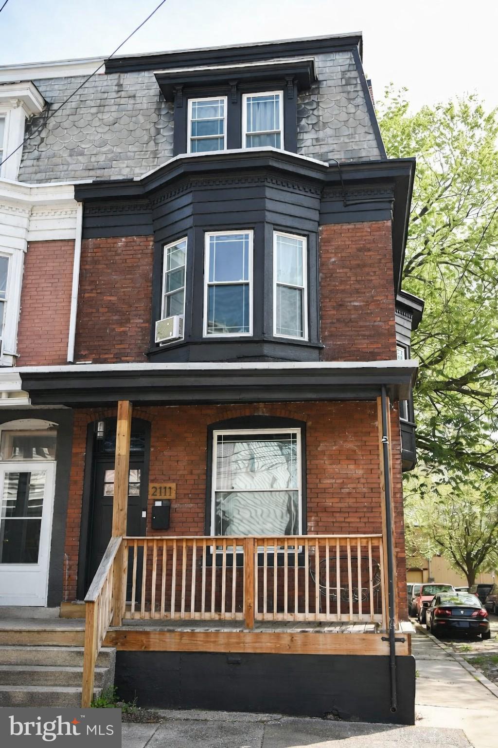 2111 PENN STREET
