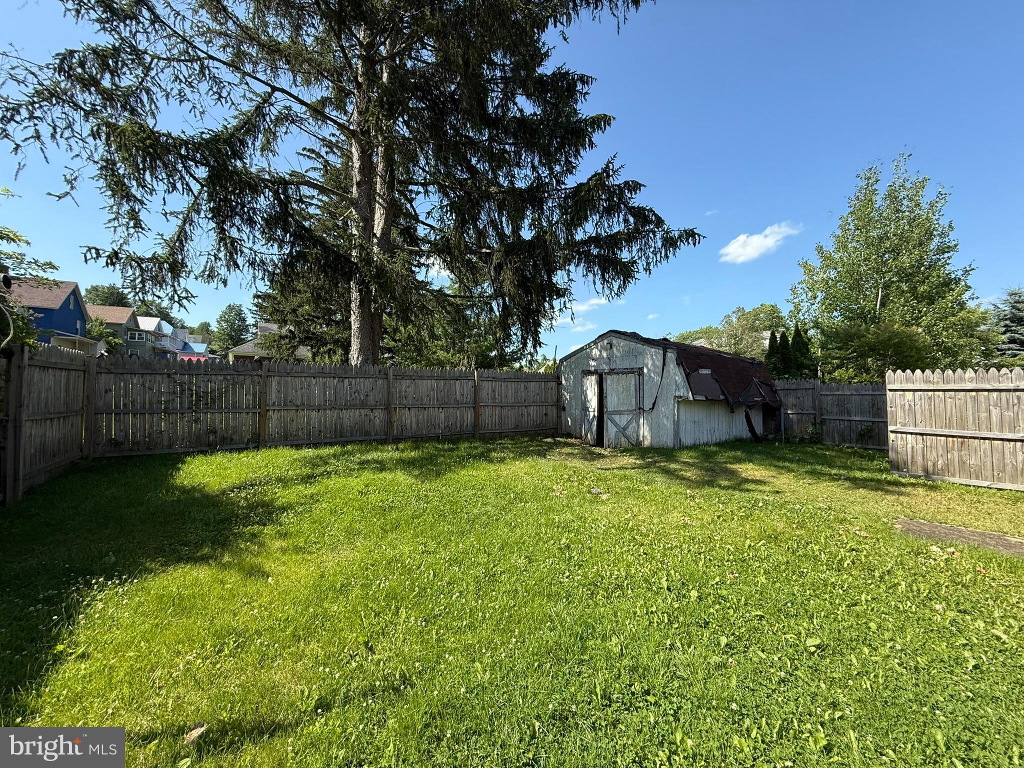 134 Oilwell St W
