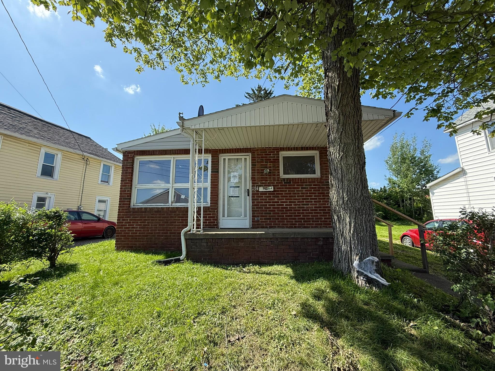 134 Oilwell St W
