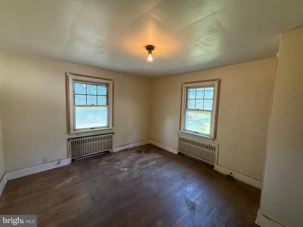 1295 COLEBROOK ROAD