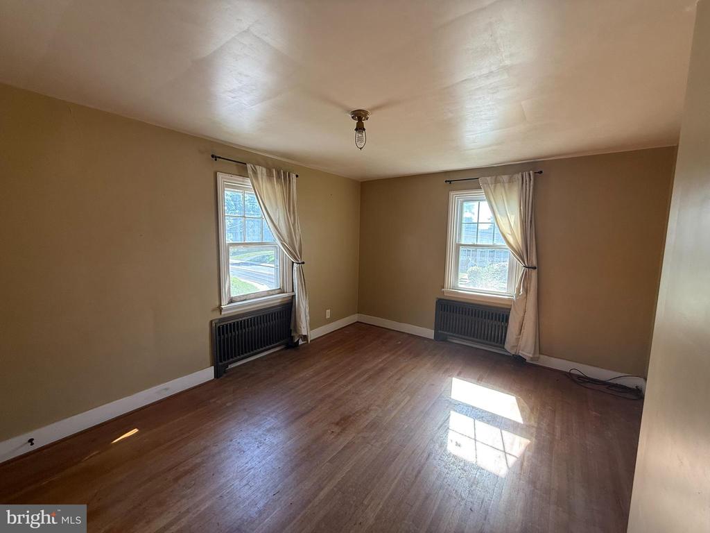 1295 COLEBROOK ROAD