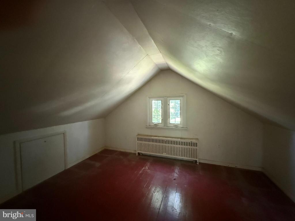 1295 COLEBROOK ROAD
