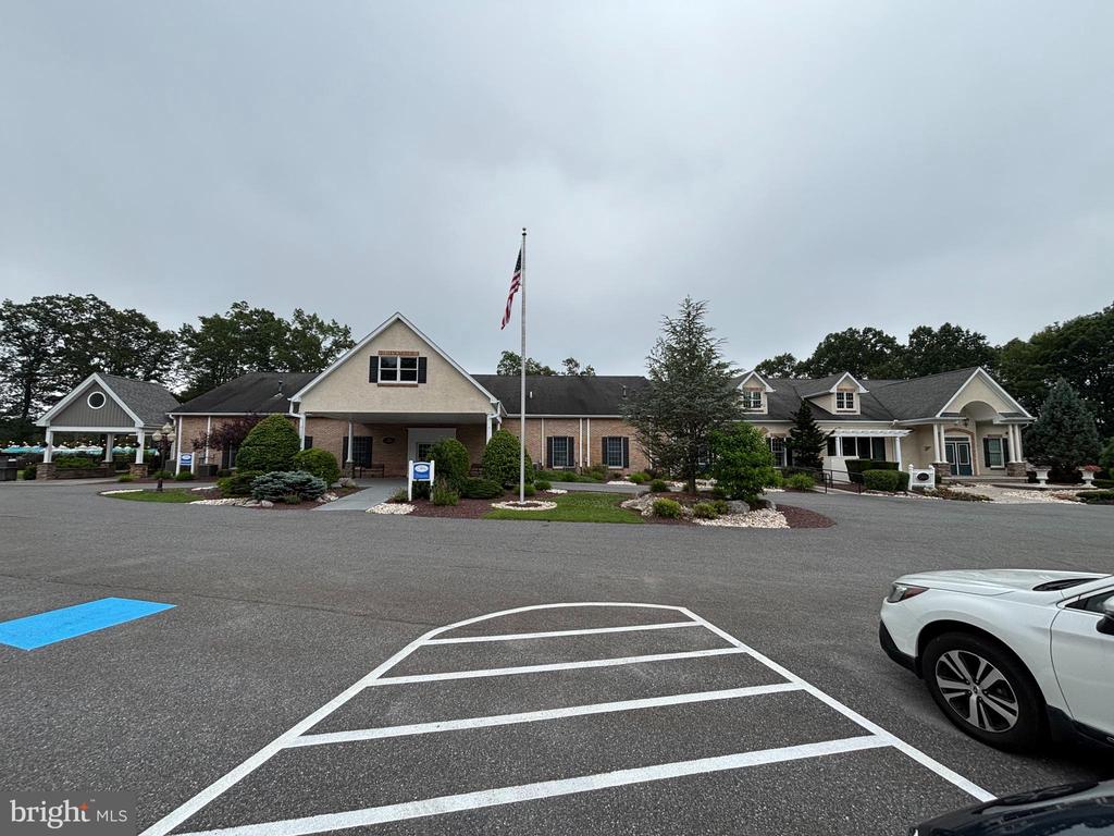 718 Quarry Rd