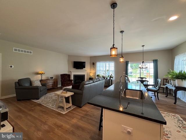 718 Quarry Rd