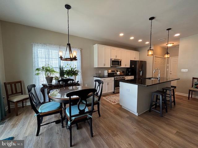 718 Quarry Rd