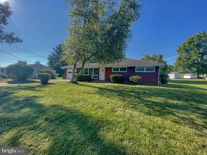 143 Church Ln