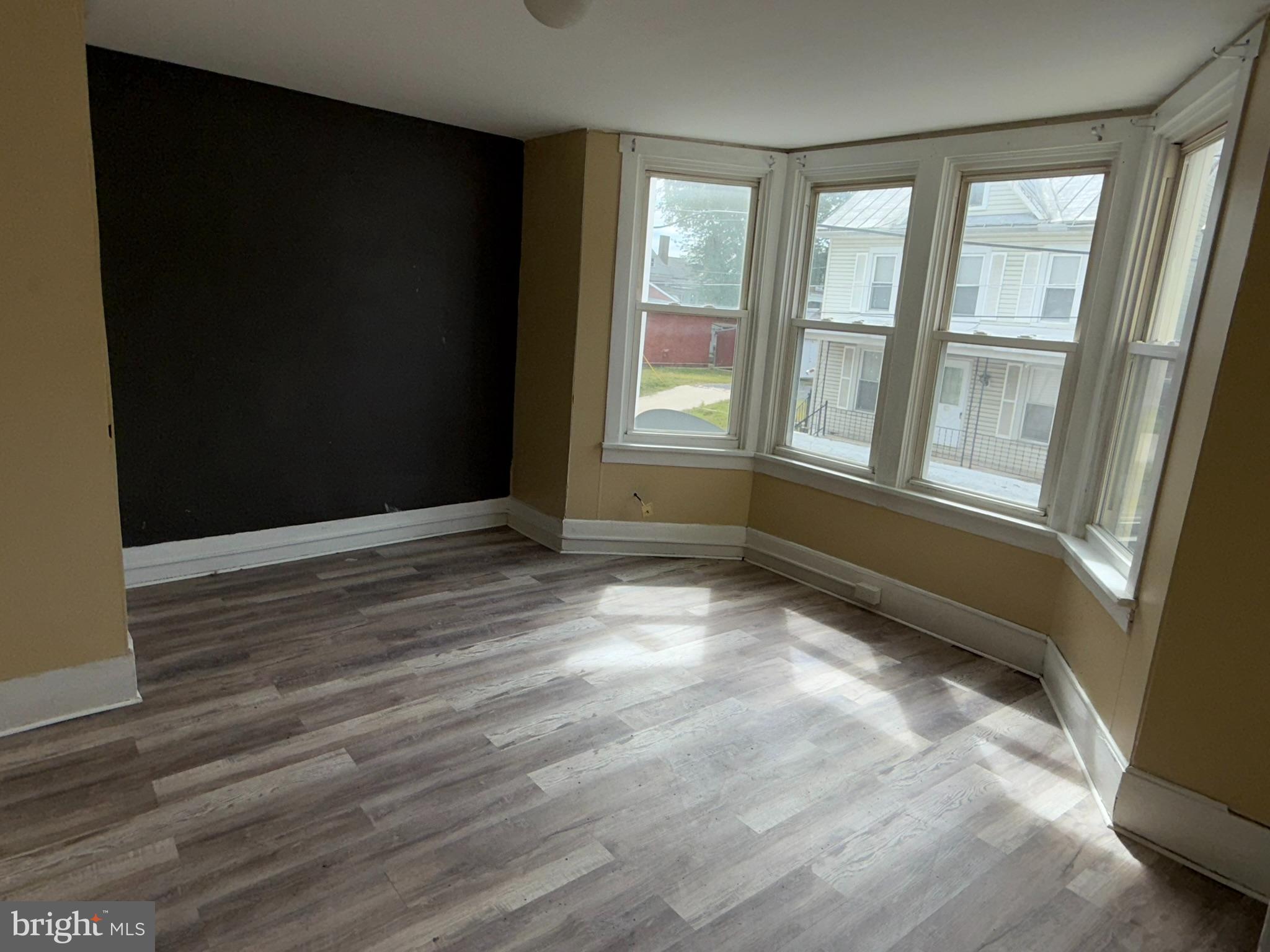 3 SHAW AVENUE