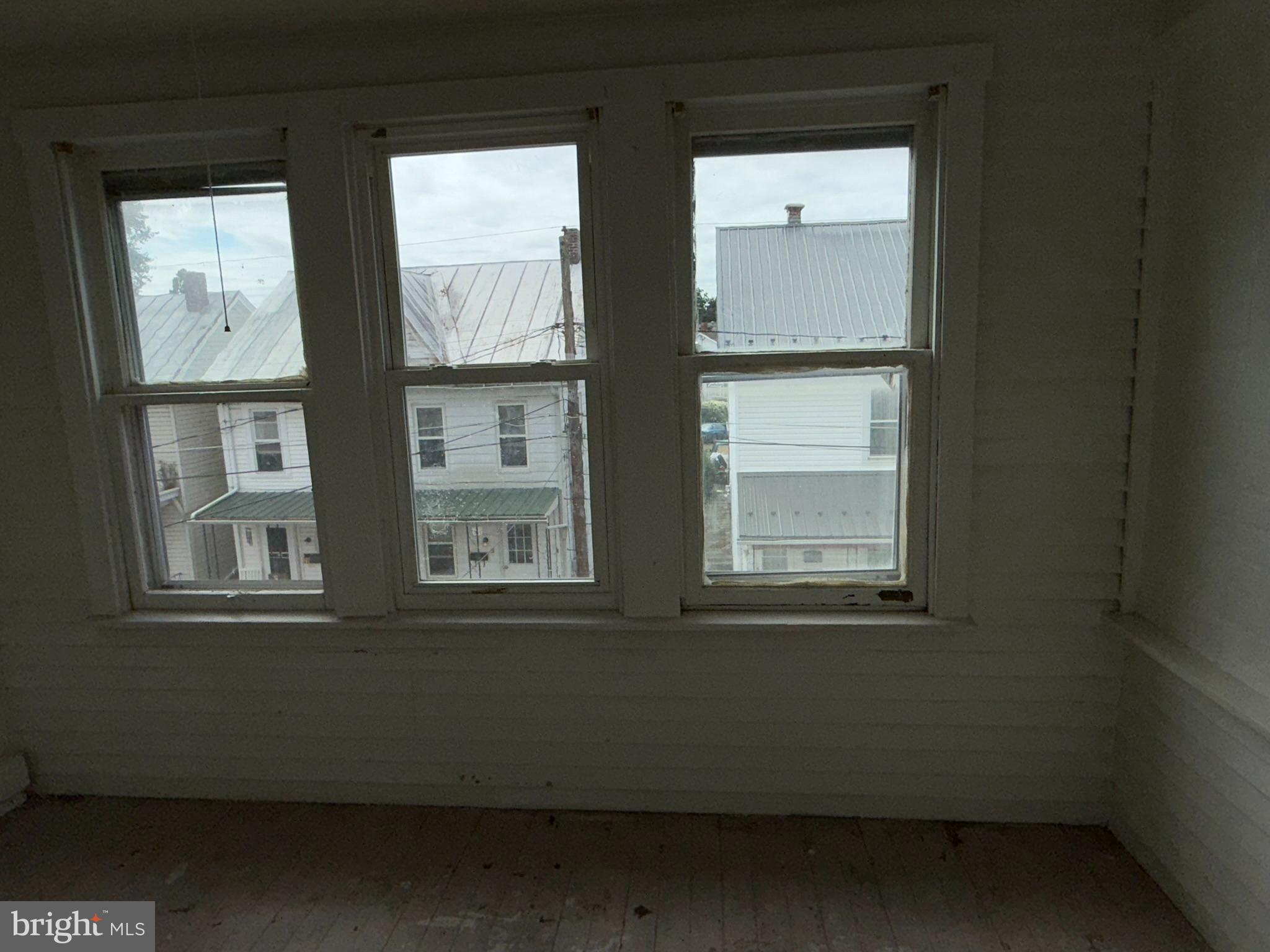 3 SHAW AVENUE