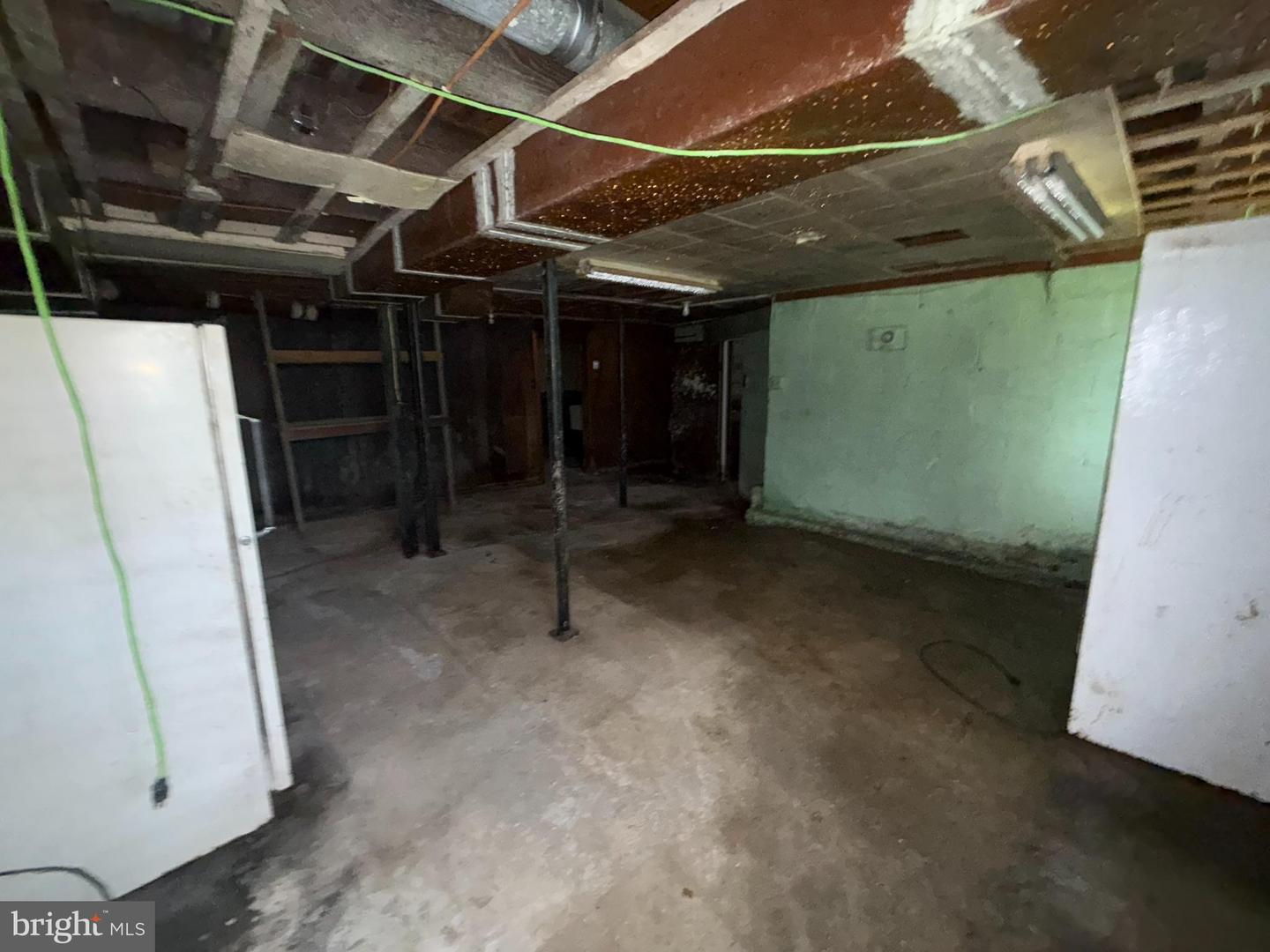 170 Elm St E