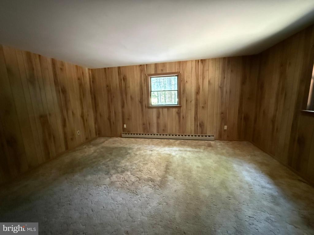 2542 SKYWAY DRIVE