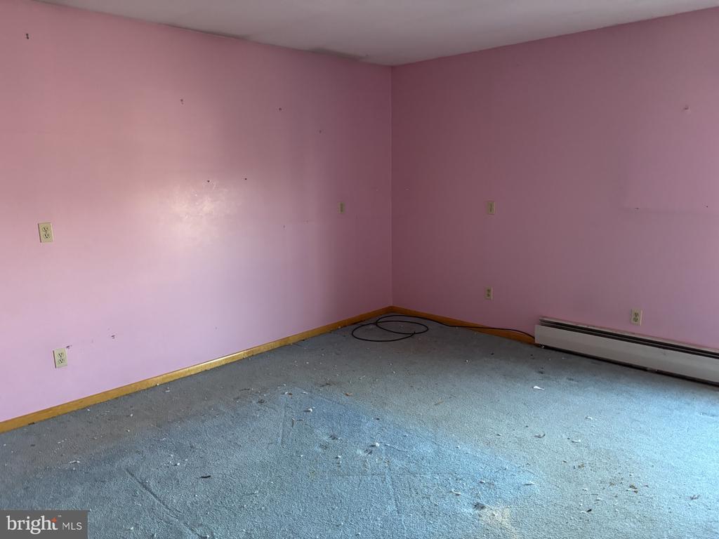 349 Linden St