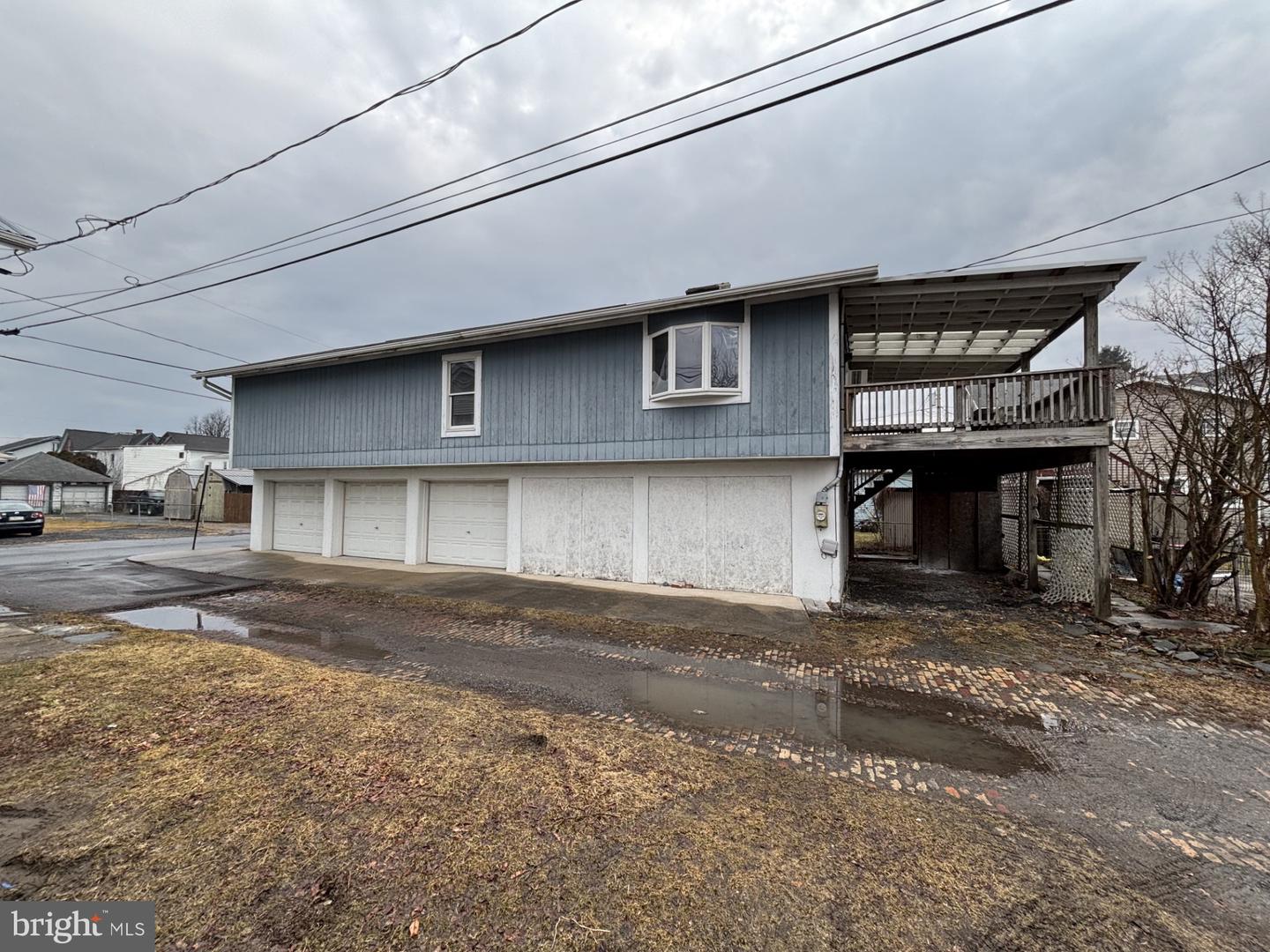 349 Linden St