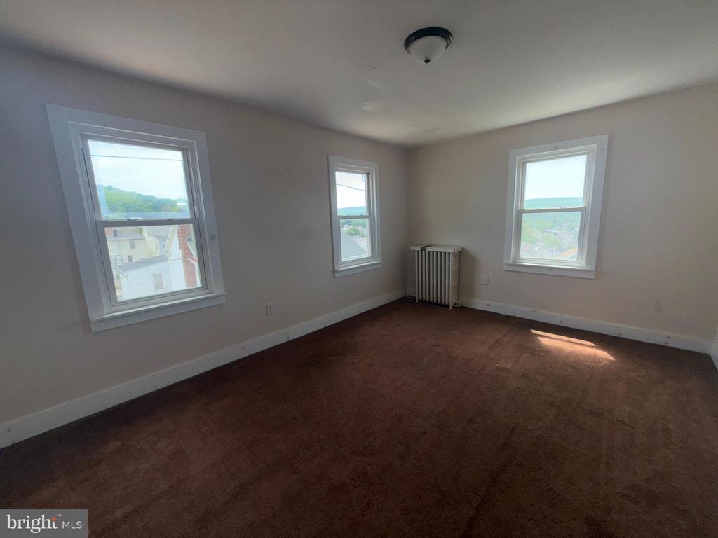 1108 N Shamokin St