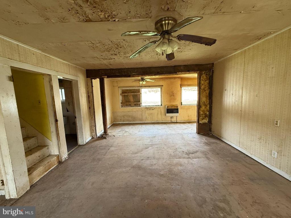 1714 Route 6 West