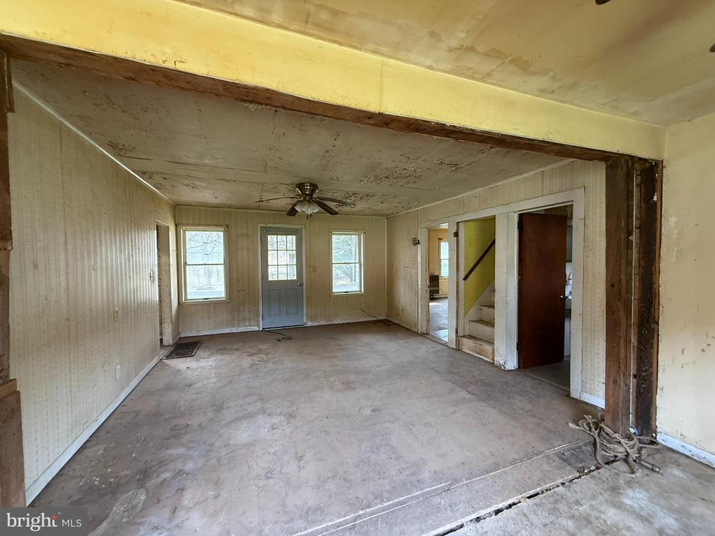 1714 Route 6 West