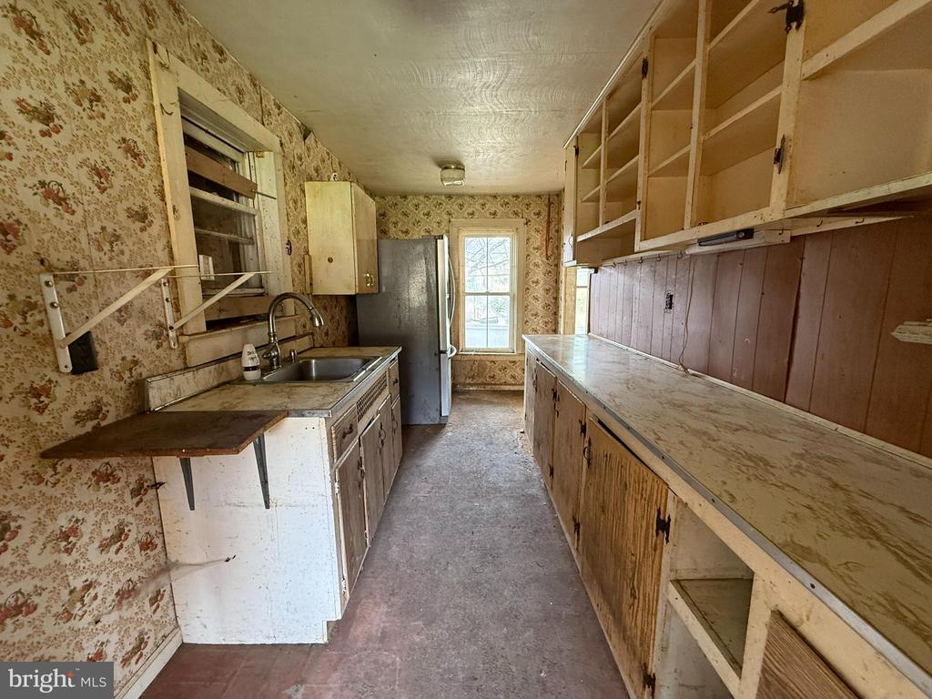 1714 Route 6 West