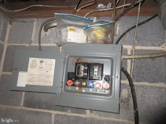 104 Dellville Dam Rd