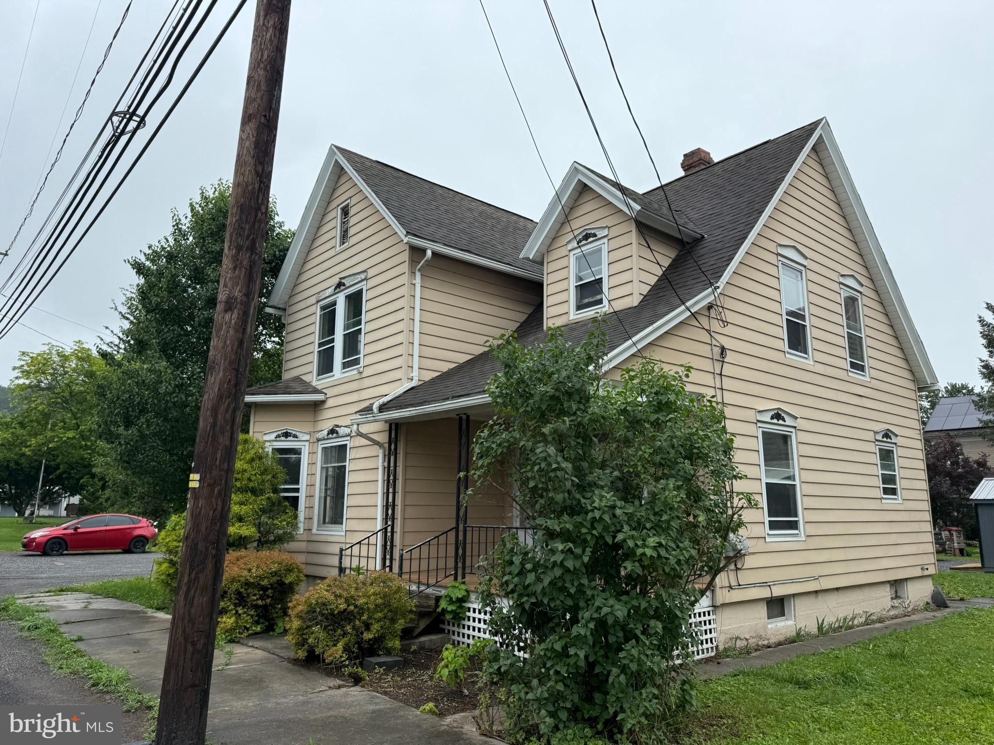 77 Spring St