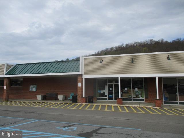 2 RIVERSIDE PLAZA