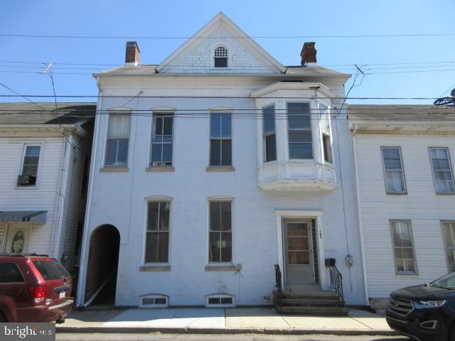 103 Pleasant St