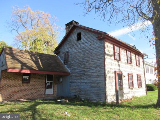 351 W Cabin Hollow Rd