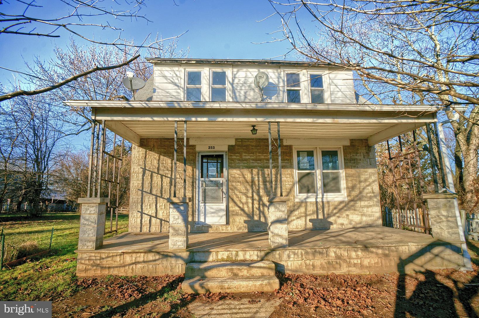 253 Old Cabin Hollow Rd