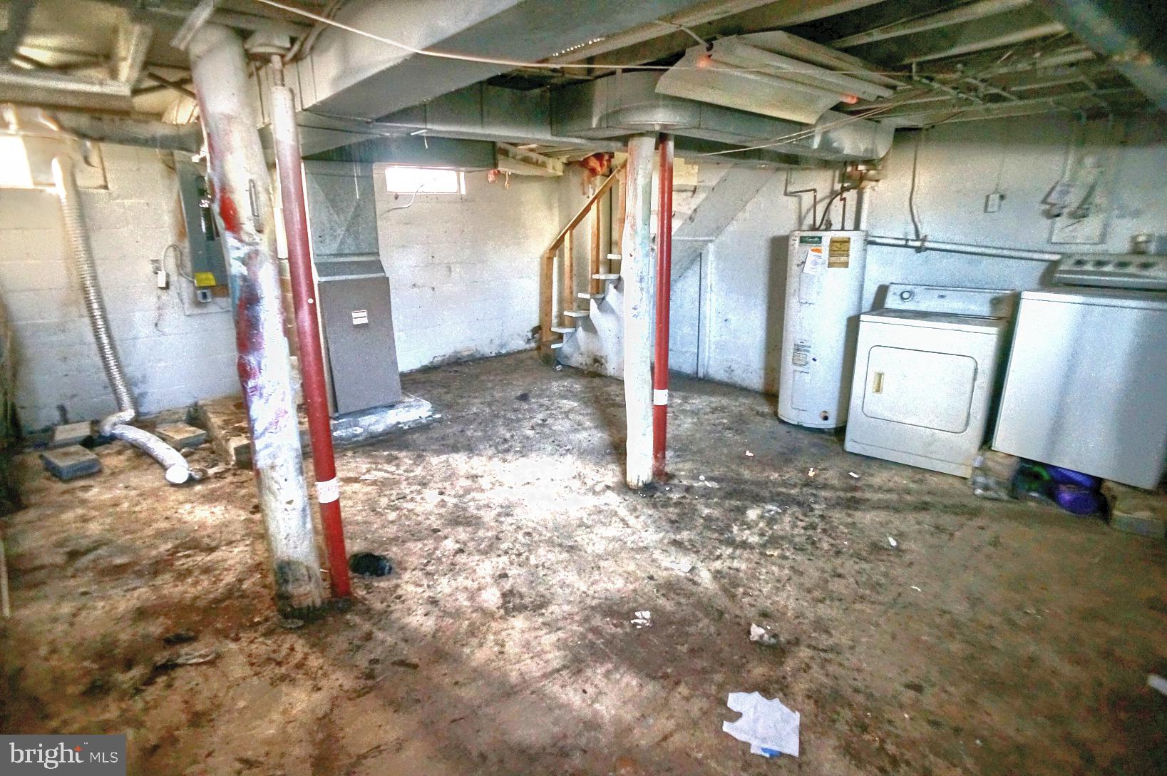 253 Old Cabin Hollow Rd