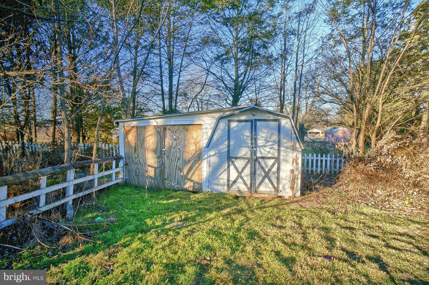 253 Old Cabin Hollow Rd