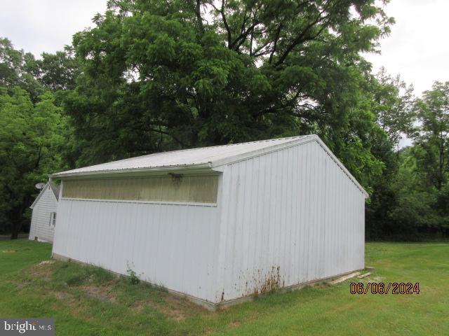 2163 Martin Rd