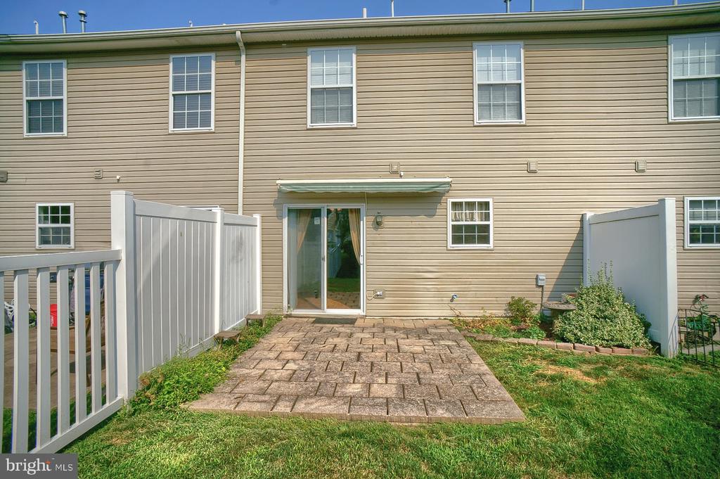 63 Clemens Dr