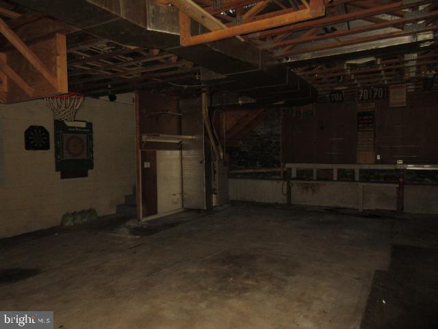 118 Chestnut St