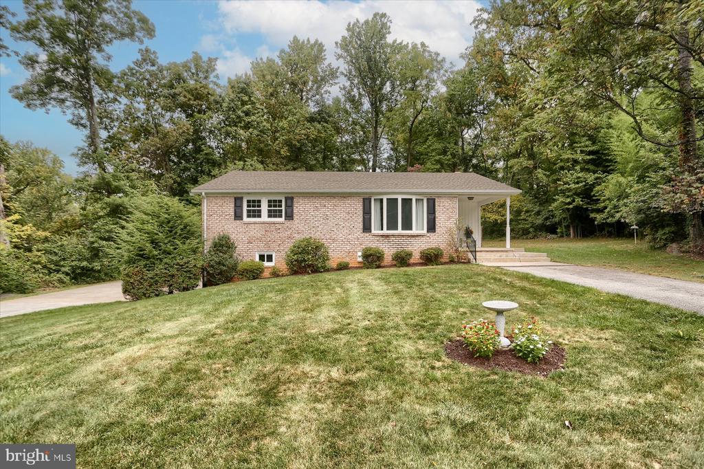 154 Blair Mountain Rd