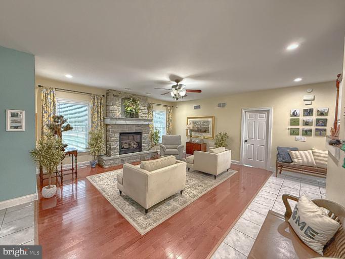 628 Southridge Dr