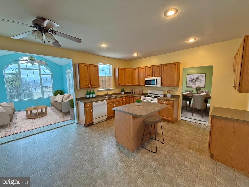 3415 Raintree Rd